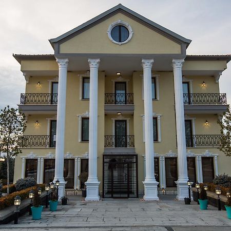 "L'Art De Vivre" Resort Корча Номер фото