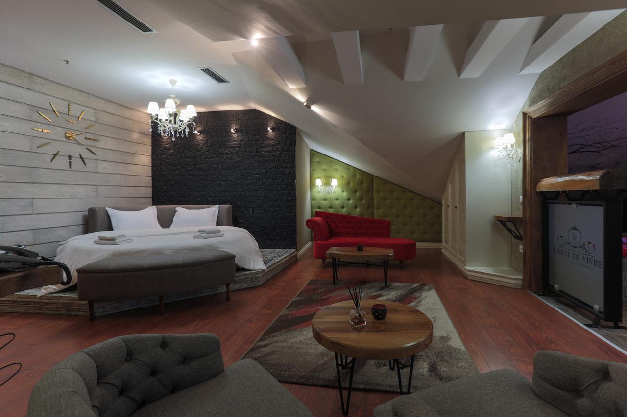 "L'Art De Vivre" Resort Корча Экстерьер фото