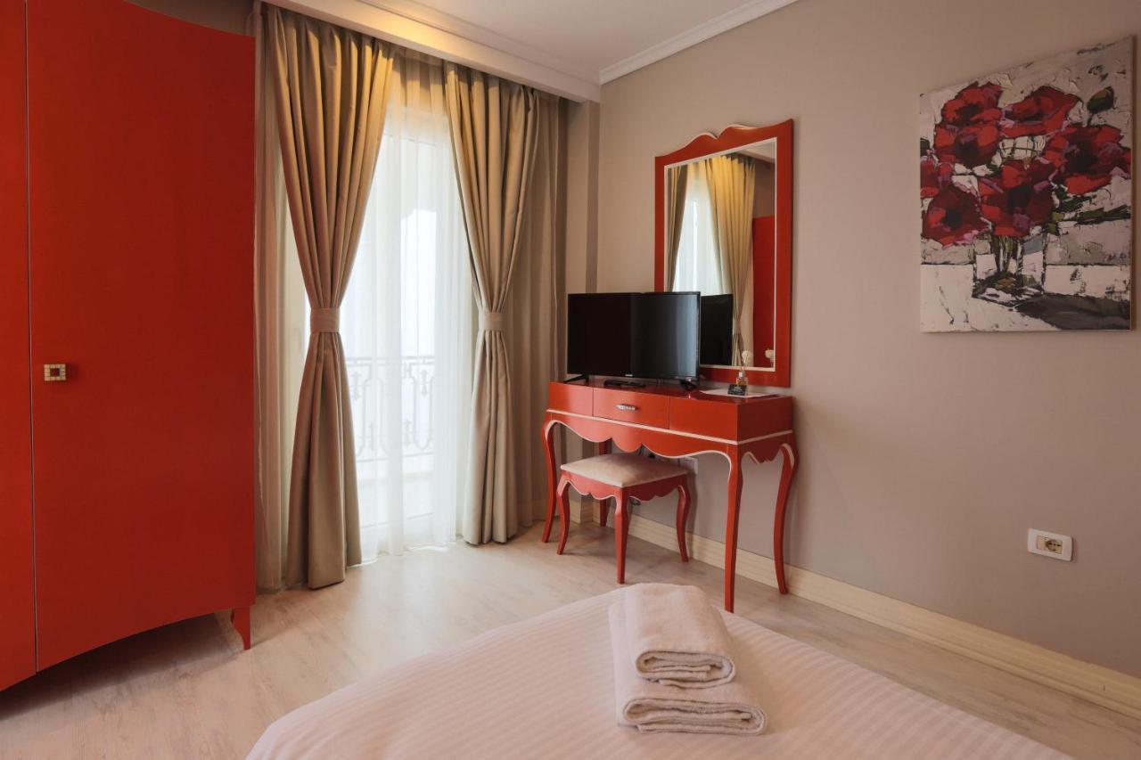"L'Art De Vivre" Resort Корча Экстерьер фото
